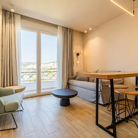 Otel Iridium Old Town Luxury *