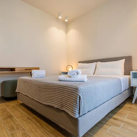 Iridium Old Town Luxury Otel