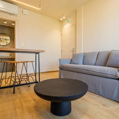 Iridium Old Town Luxury Otel