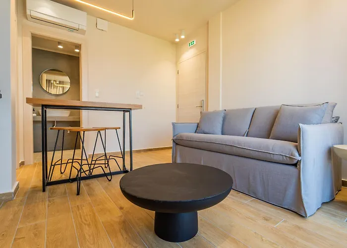 Iridium Old Town Luxury Otel