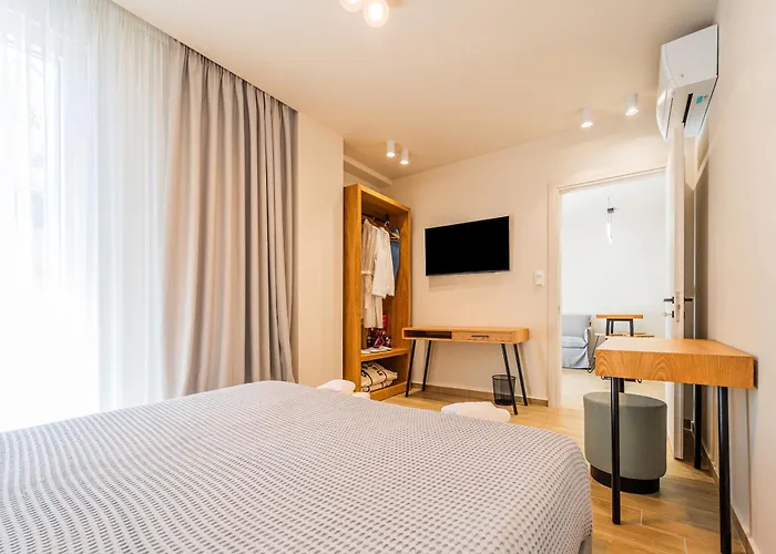 Iridium Old Town Luxury