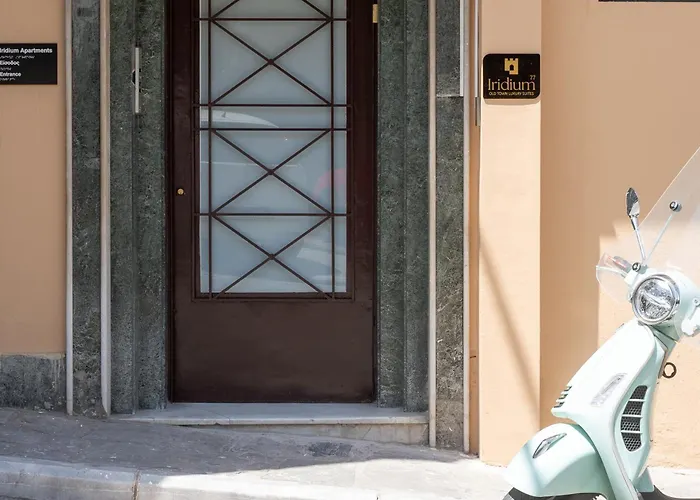 Iridium Old Town Luxury *