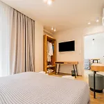 Iridium Old Town Luxury