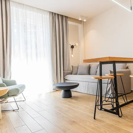 Iridium Old Town Luxury *